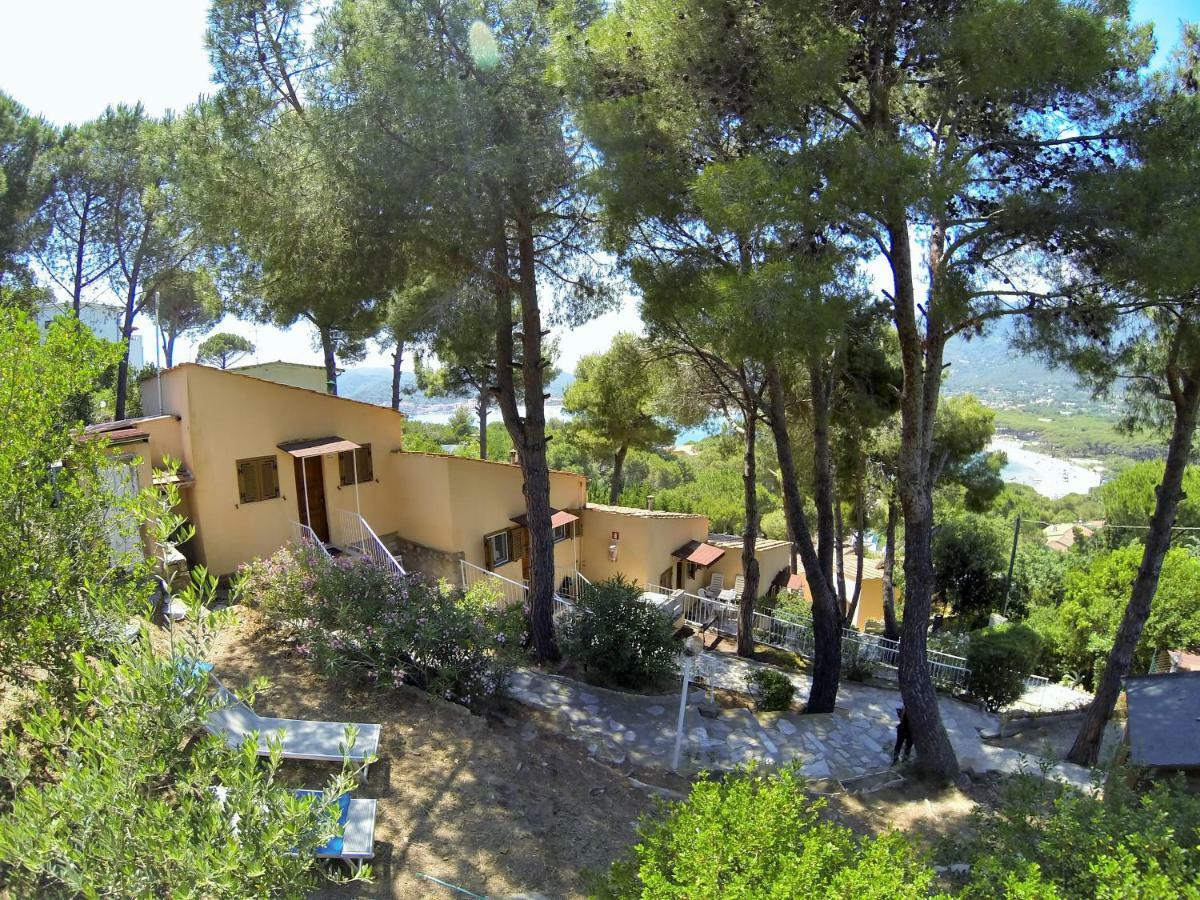 Vacanzamaredue 2 Residence Marina di Campo Exterior photo